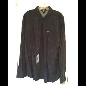 Men’s Volcom long sleeve button up shirt